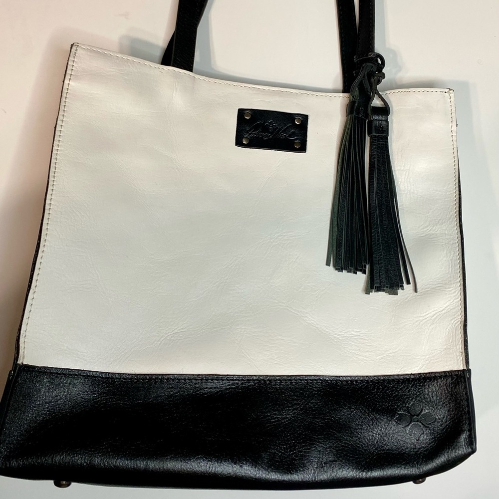 EUC Patricia Nash Colorblock Toscano Blk/Wht